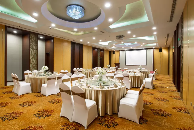 Gloria Plaza Hotel Qingdao