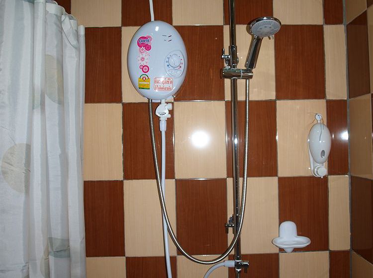 호텔 Airport Phuket Garden Resort