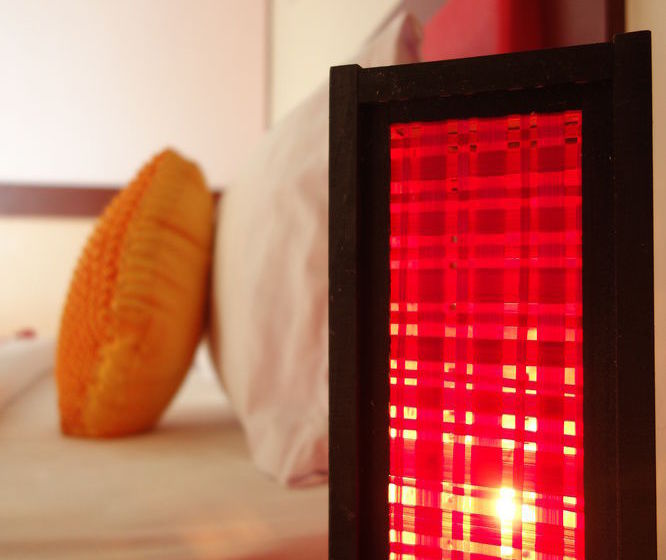 호텔 Airport Phuket Garden Resort