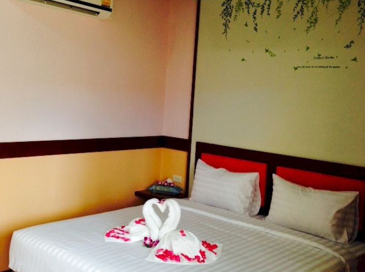 호텔 Airport Phuket Garden Resort