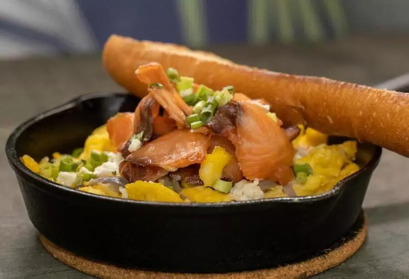 هتل Boho Beach Club