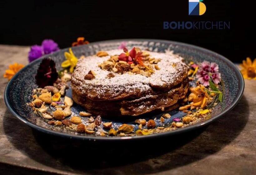 هتل Boho Beach Club