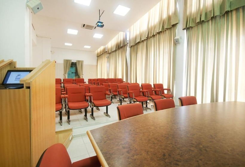 Brivali Hotel E Eventos