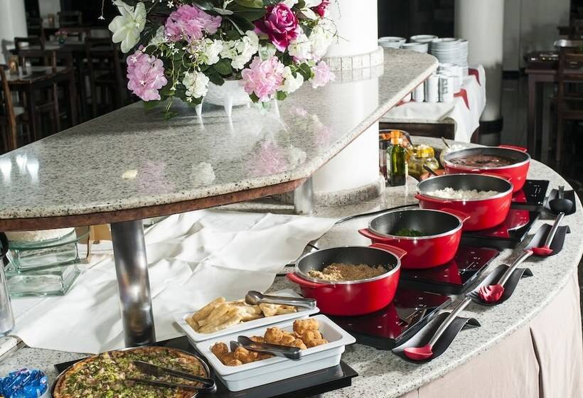 Brivali Hotel E Eventos