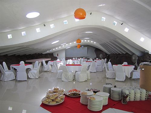 בית מלון כפרי Dna Super Ozone Resort Khao Yai