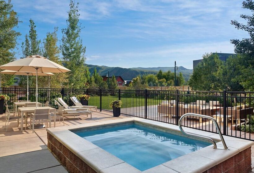 호텔 Element Basalt Aspen