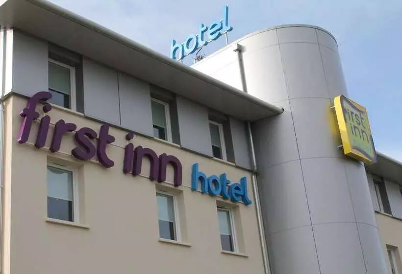 First Inn Hotel Paris Sud Les Ulis