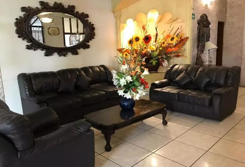 هتل Florida Plaza