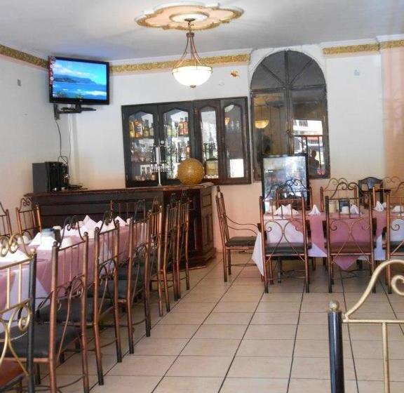 Hotelli Florida Plaza