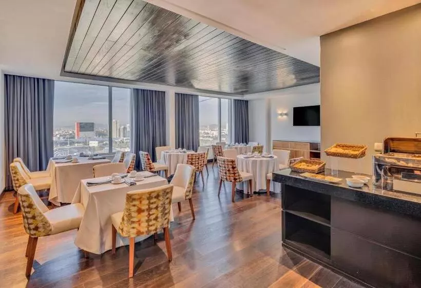 فندق Grand Fiesta Americana Puebla Angelópolis