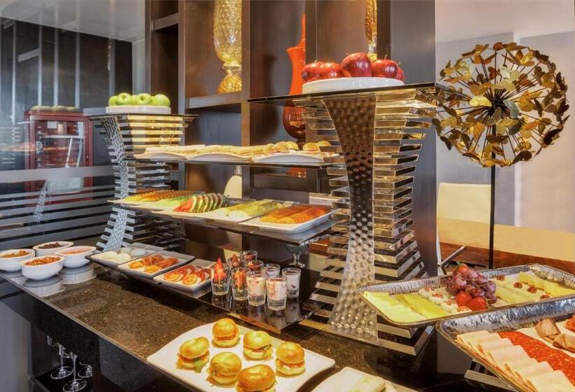 هتل Grand Fiesta Americana Puebla Angelópolis