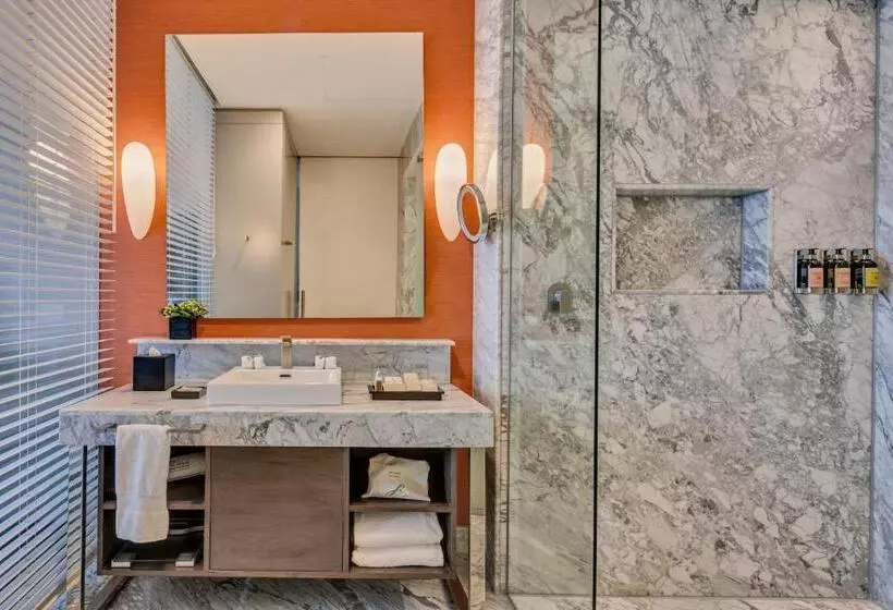 فندق Grand Fiesta Americana Puebla Angelópolis