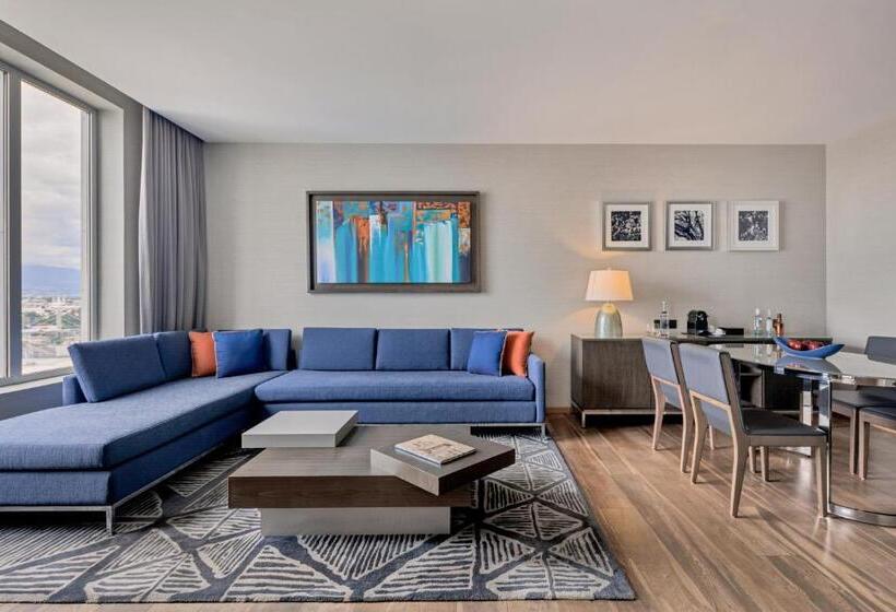 هتل Grand Fiesta Americana Puebla Angelópolis