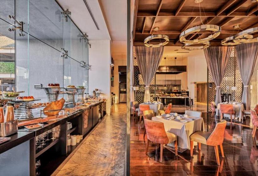 هتل Grand Fiesta Americana Puebla Angelópolis