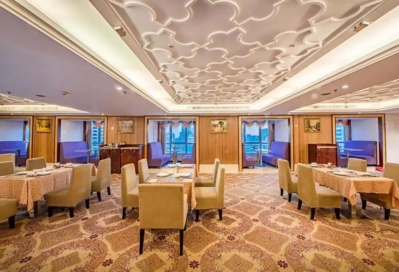 هتل Haikou Baofa Shengyi