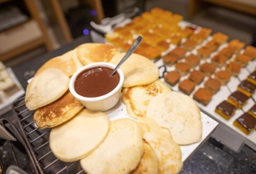 هتل Hplus Vision Executive