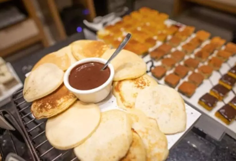 Hotel Hplus Vision Executive