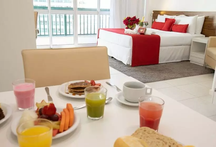 Hotel Hplus Vision Executive