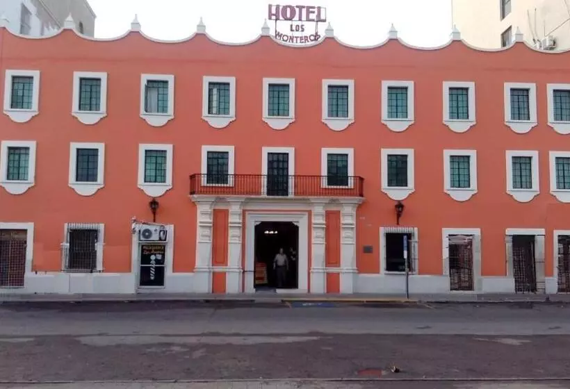 ホテル Los Monteros