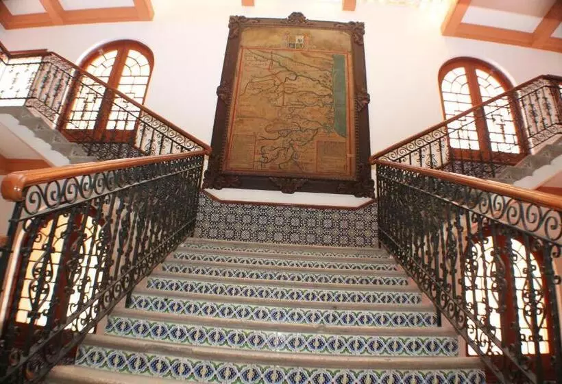 ホテル Los Monteros