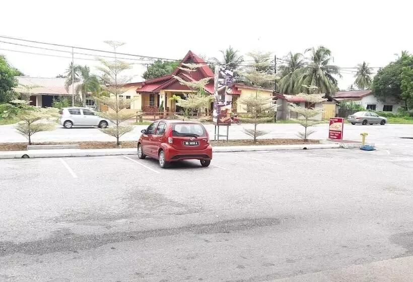 Отель Salsa Resort Langkawi