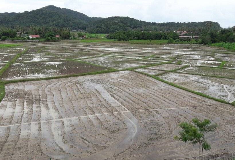 Hotell Salsa Resort Langkawi