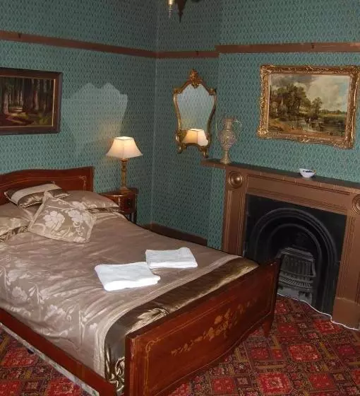 Shakespeare Hotel Surry Hills