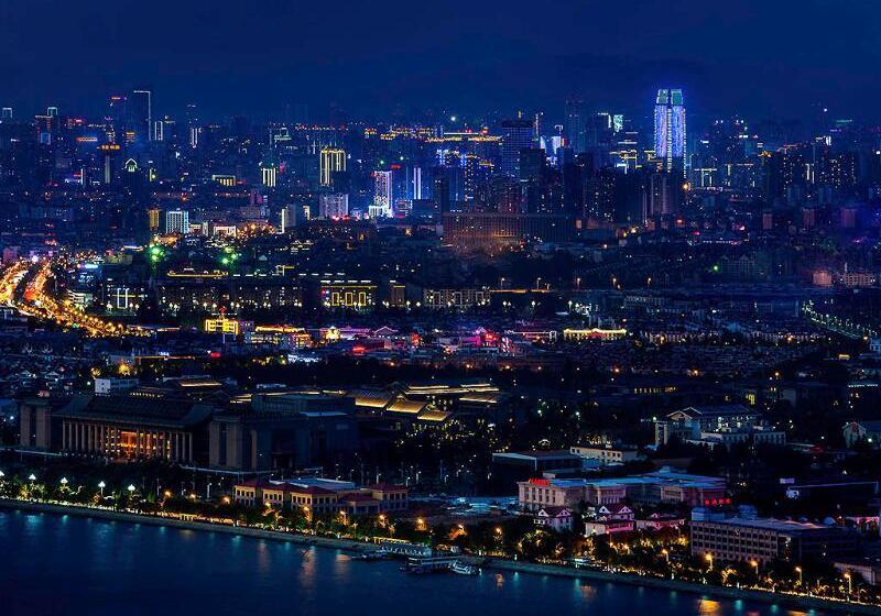 ホテル Sofitel Kunming