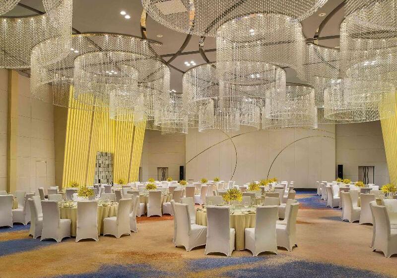 ホテル Sofitel Kunming