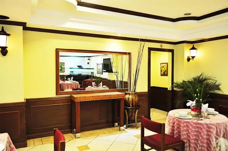 酒店 Tagaytay Country