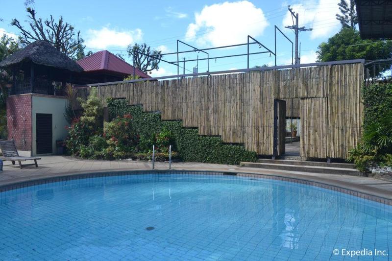 ホテル Tagaytay Country