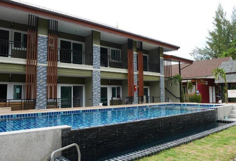 My Home Lantawadee Resort