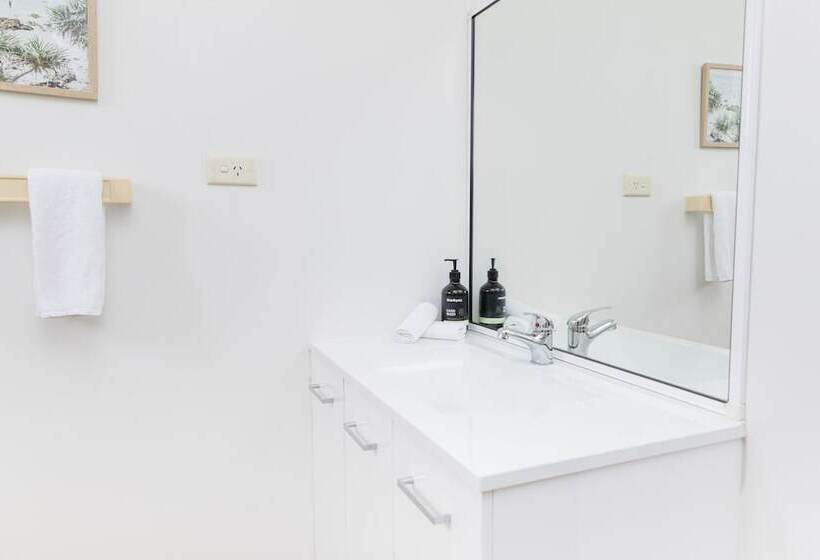 Palm View Holiday Apartments