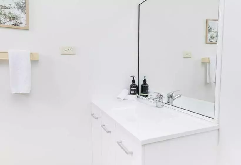 Palm View Holiday Apartments