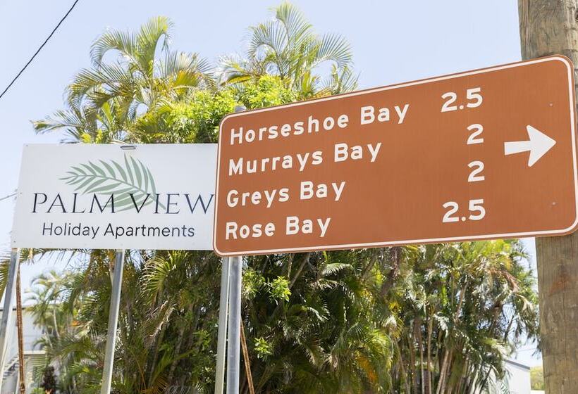 Palm View Holiday Apartments
