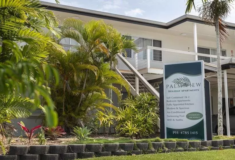 Palm View Holiday Apartments