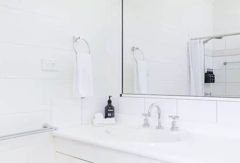 Palm View Holiday Apartments