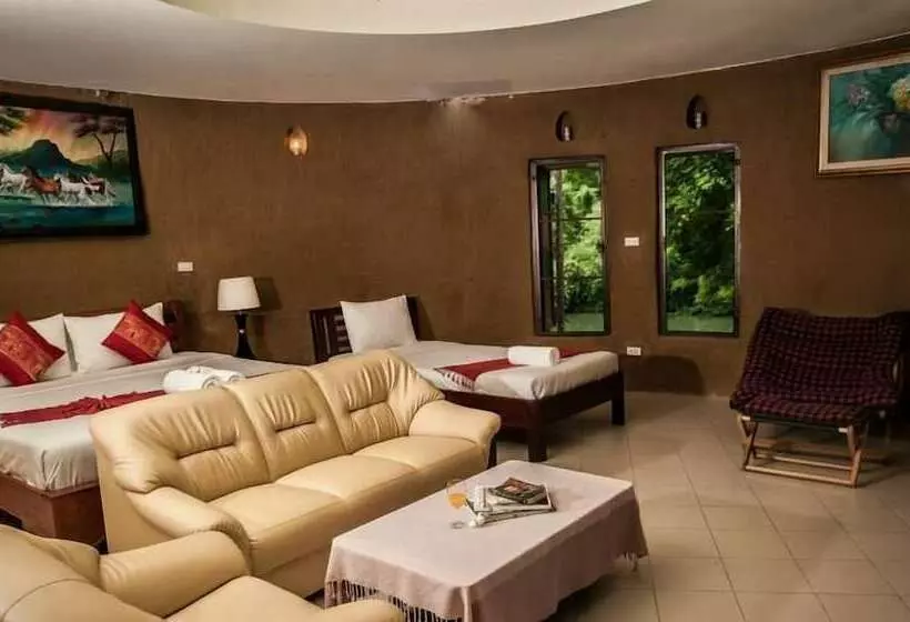 Pechmaneekan Beach Resort