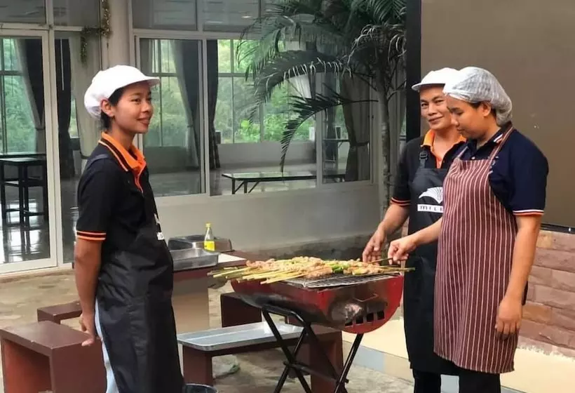 Pechmaneekan Beach Resort