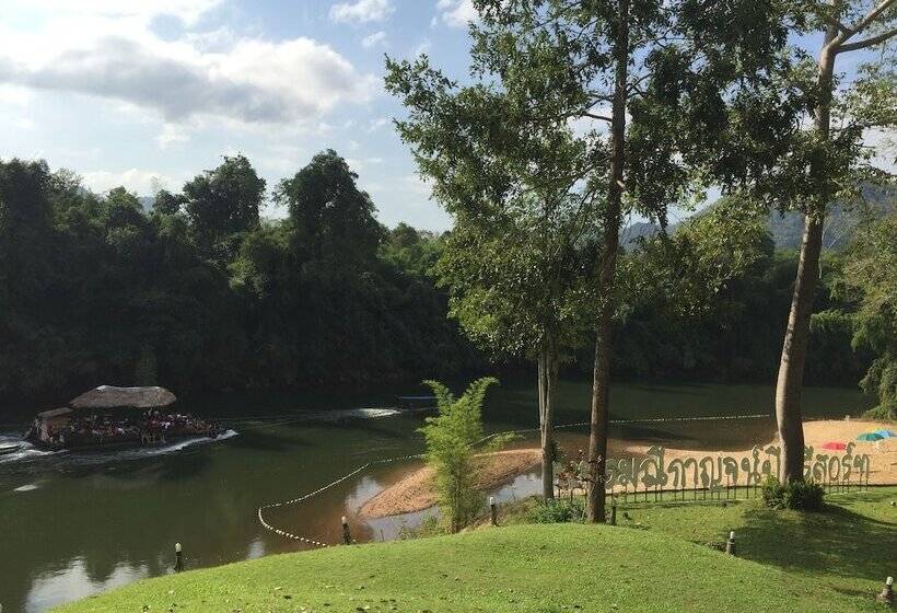 Pechmaneekan Beach Resort