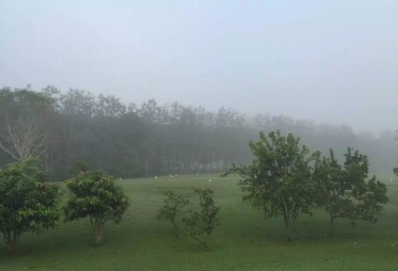 Pechmaneekan Beach Resort