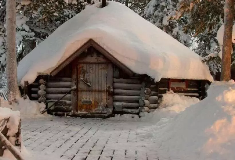 Majatalo Lappeasuando Lodge