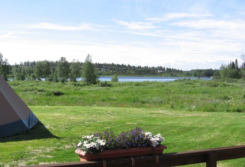 پانسیون Lappeasuando Lodge