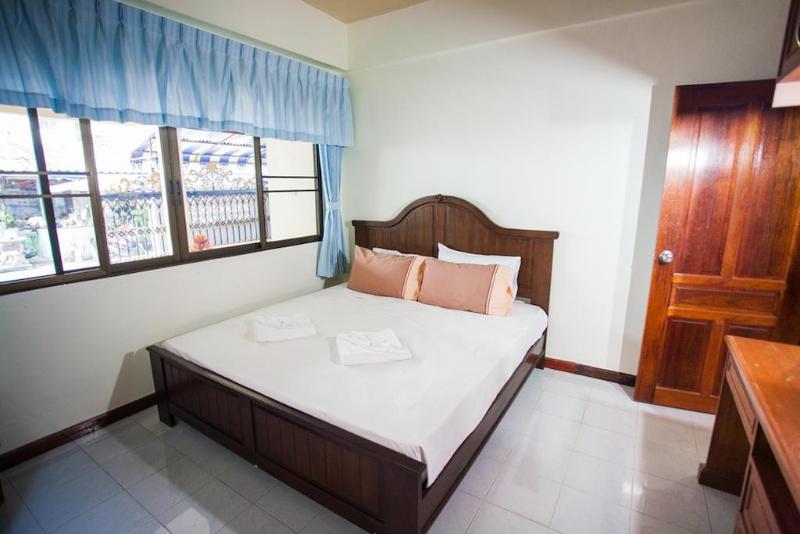 Royal Prince Residence