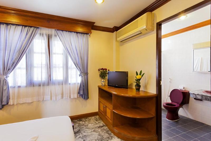 Royal Prince Residence