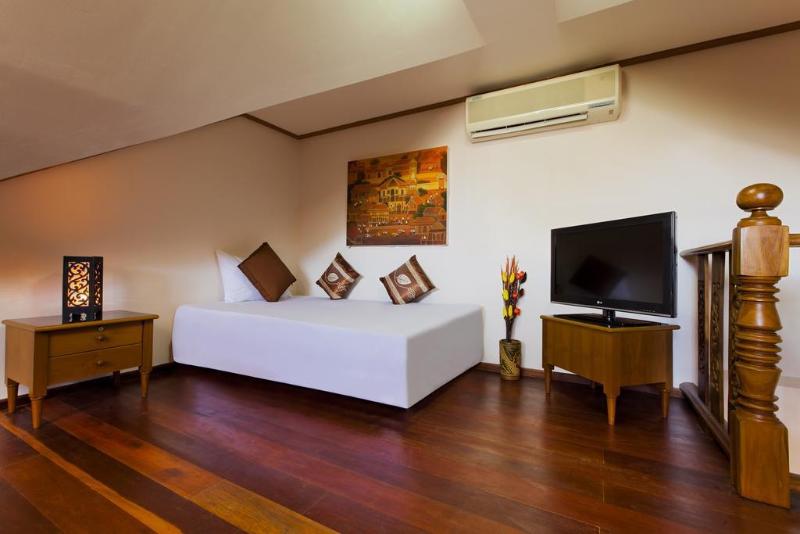 Royal Prince Residence