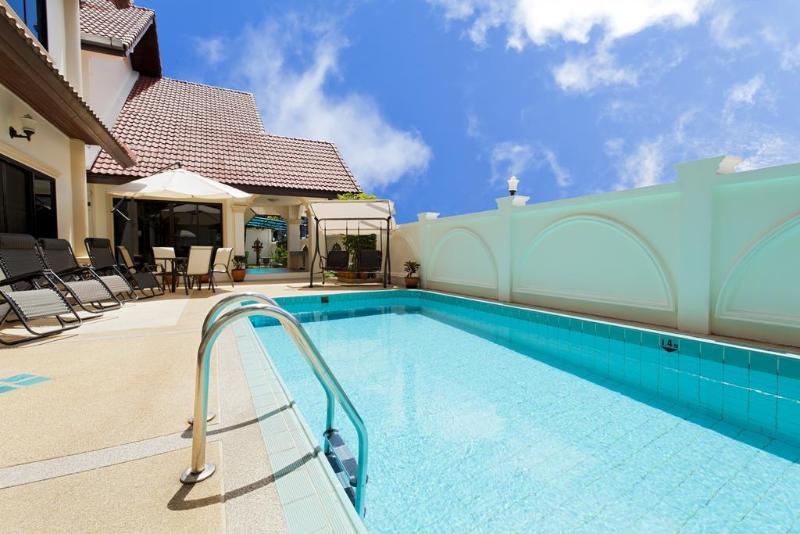 Royal Prince Residence