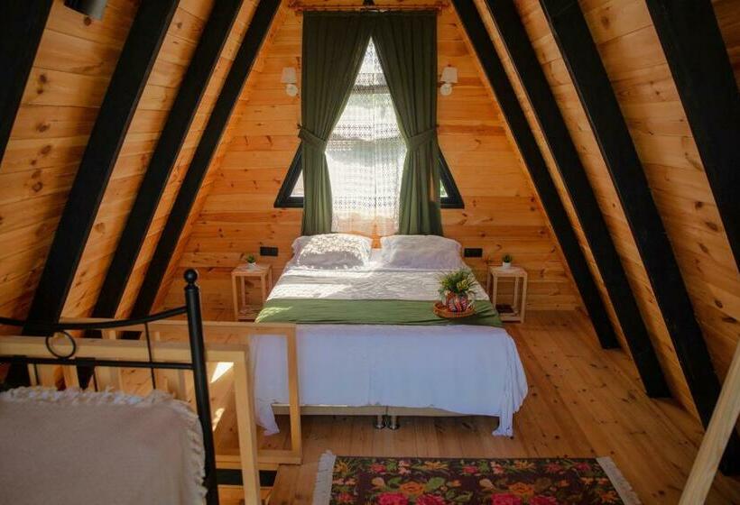 مبيت وإفطار Vadivera Bungalov