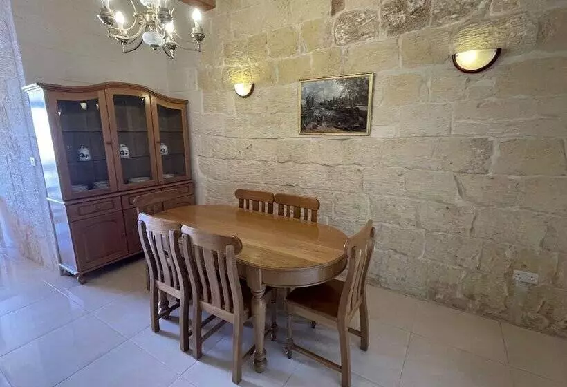 تختخواب و صبحانه San Antonio 71