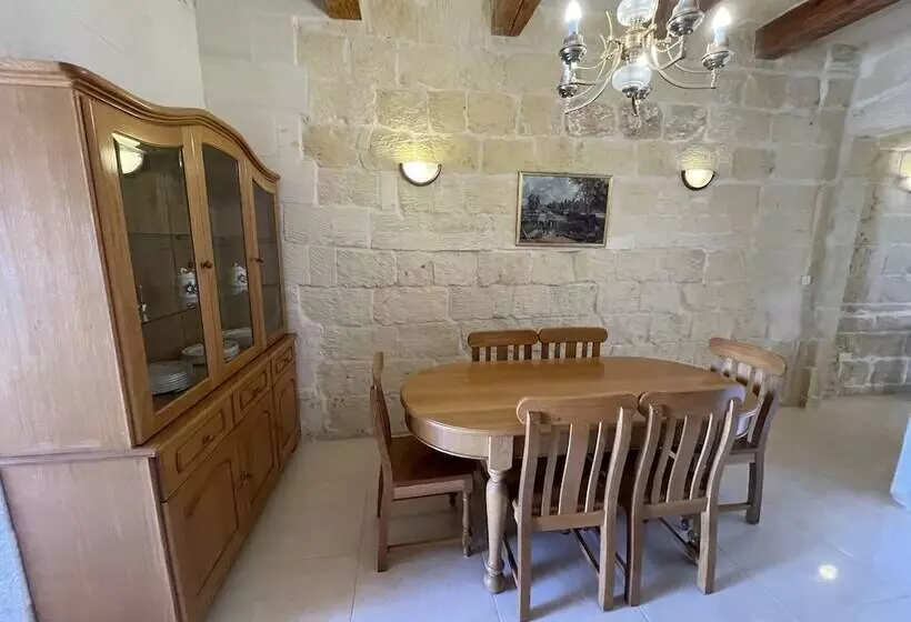 تختخواب و صبحانه San Antonio 71